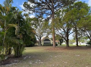 465 Nieuport Dr, Vero Beach, FL 32968