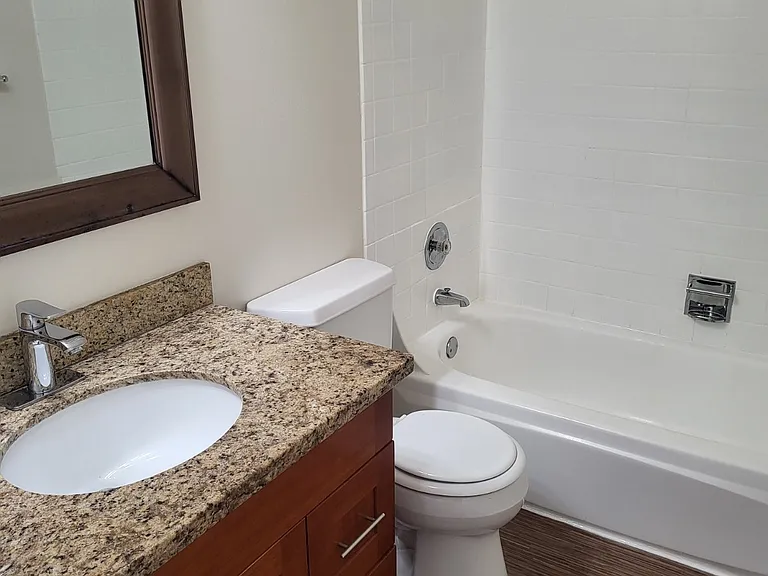 2900 S King St #208 — Photo 12