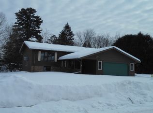 2004 Fraser Dr, Grand Rapids, MN 55744