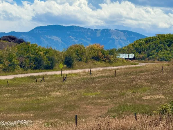 44075 County Road 44, Steamboat Springs, CO 80487