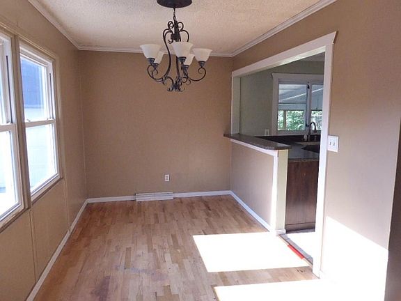 4th image of 2120 Concord Dr