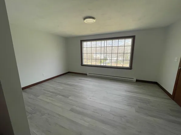 142 Tickle Rd, Westport, MA