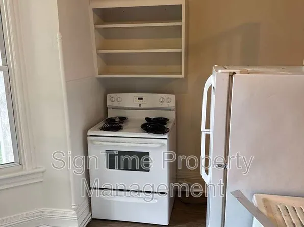 38 E Franklin St APT 4, Hagerstown, MD 21740