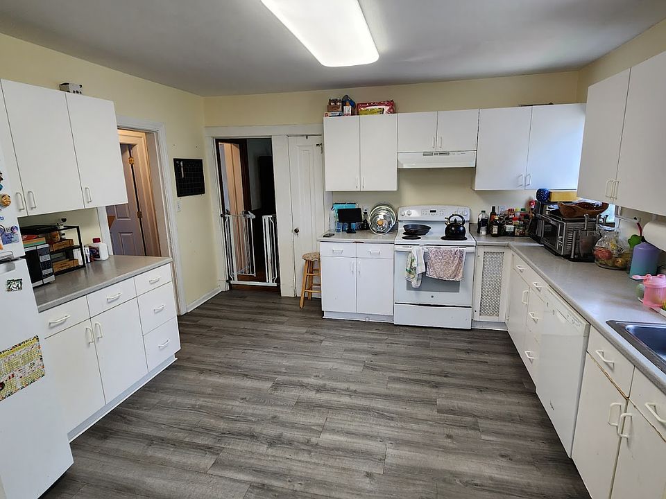 1st image of 289 Alewife Brook Pkwy #1