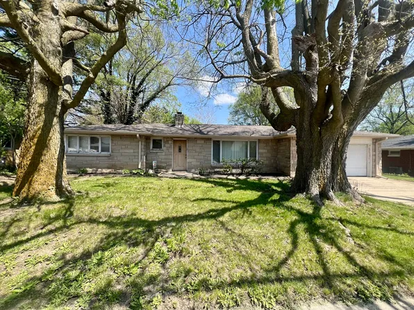 1712 S Prospect Ave, Champaign, IL 61820