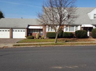 257 Newark Ave, Lyndhurst, NJ 07071