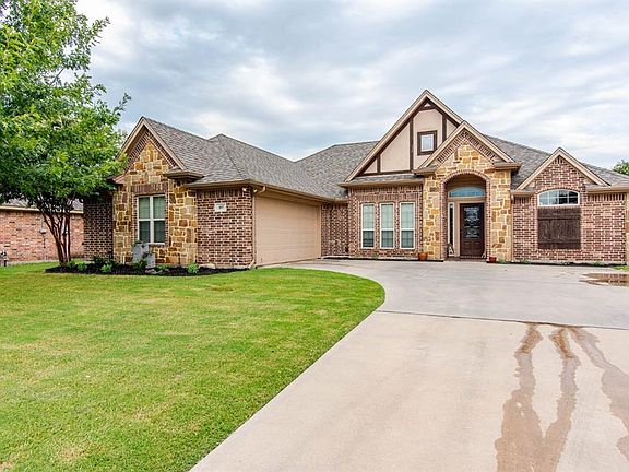 4th image of 107 Monarch Ct