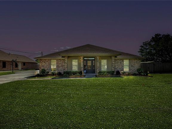 2nd image of 129 Robichaux Dr