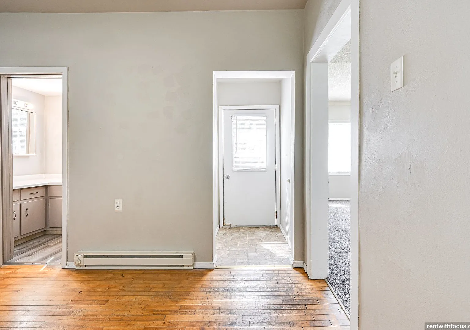 127 W. 6th St. — Photo 3