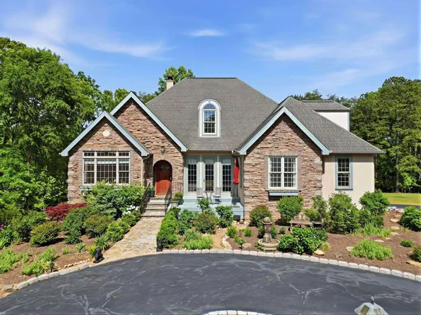 2190 Landrum Mill Rd, Campobello, SC 29322