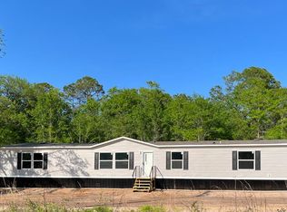 155 Ray Rd, Hinesville, GA 31313