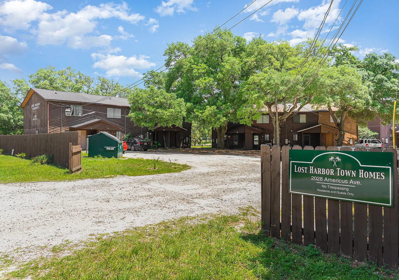 Waterfront Boatdock | Fully Furnished | Utilities Included | Minutes From Nas Pensacola — Photo 2
