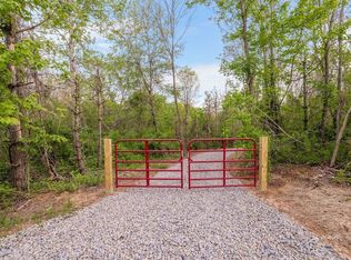 Pear Orchard Rd, Dresden, OH 43821