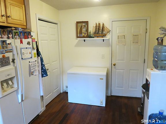 3rd image of 21 Whittier Road