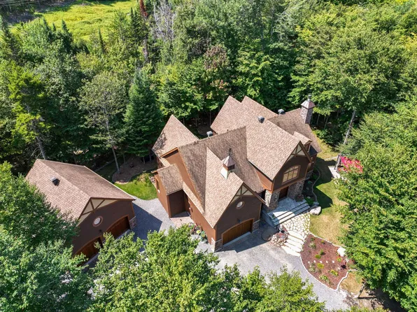 138 Chemin Jean Paul Lemieux, Mont Tremblant, QC J8E 3N2