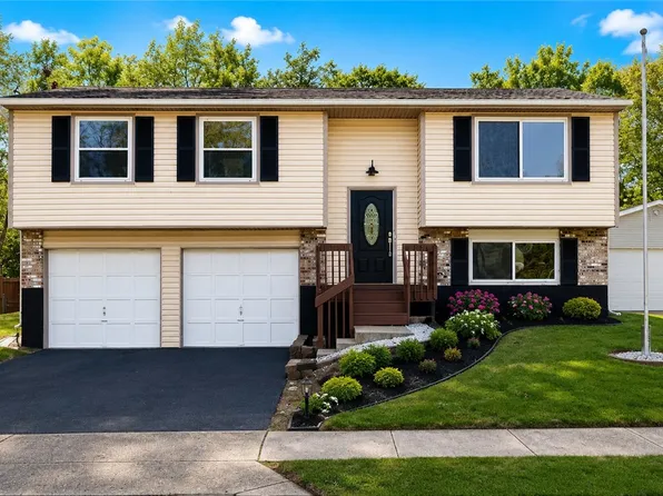 2253 Wienburg Dr, Dayton, OH 45439