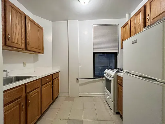 Rented by Compass | media 3