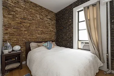 Rented by Weinstein Realty Group
