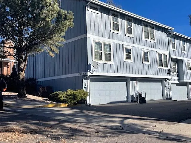 2681 Hatch Cir — Photo 10