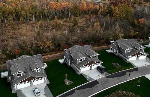 Sommersby Village Townhomes Photo 1