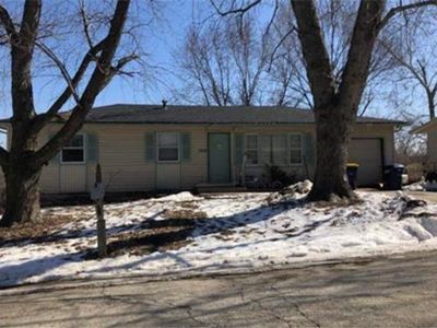 309 Dundee Rd, Smithville, MO, 64089