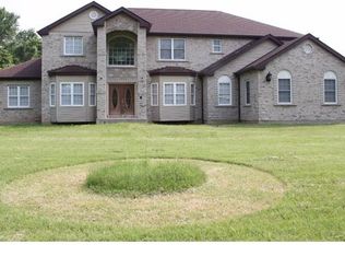 3783 Afshari Cir, Florissant, MO