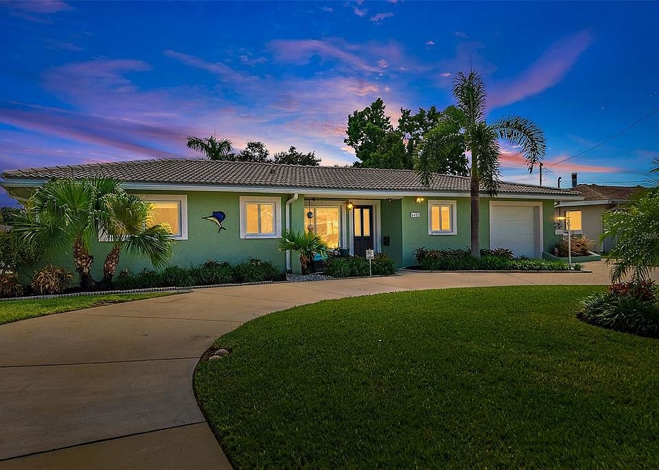 1st image of 9452 TREASURE LANE NE