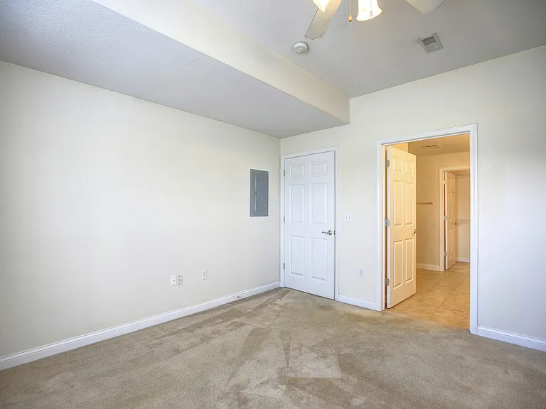 706 Inverness Rd — Photo 25