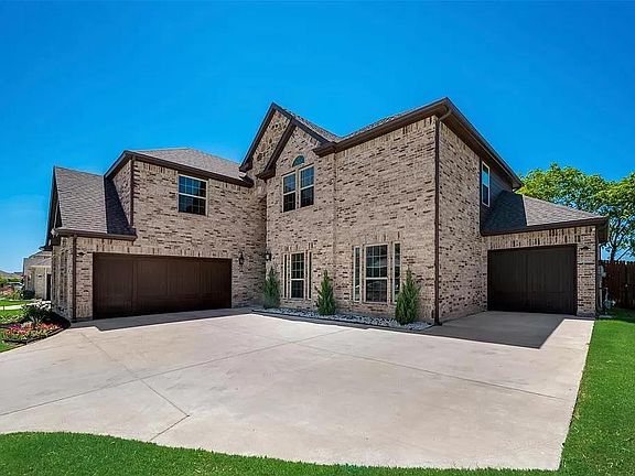 2nd image of 3313 Stillwater Dr