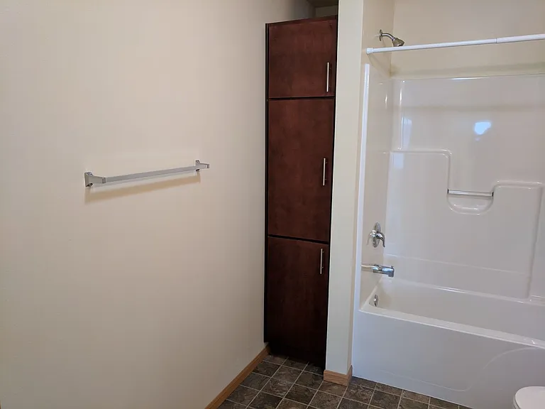 West Lake III Apartments — Photo 114