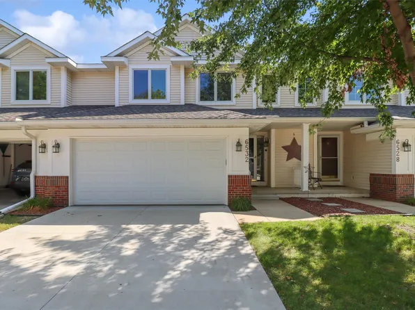 6532 Cheslie Ct, Johnston, IA 50131