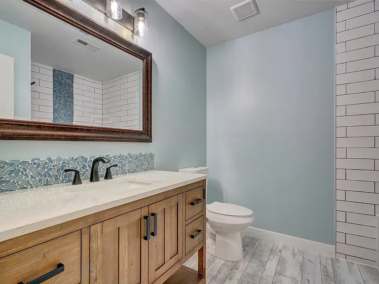 1801 Colleen Ct — Photo 20