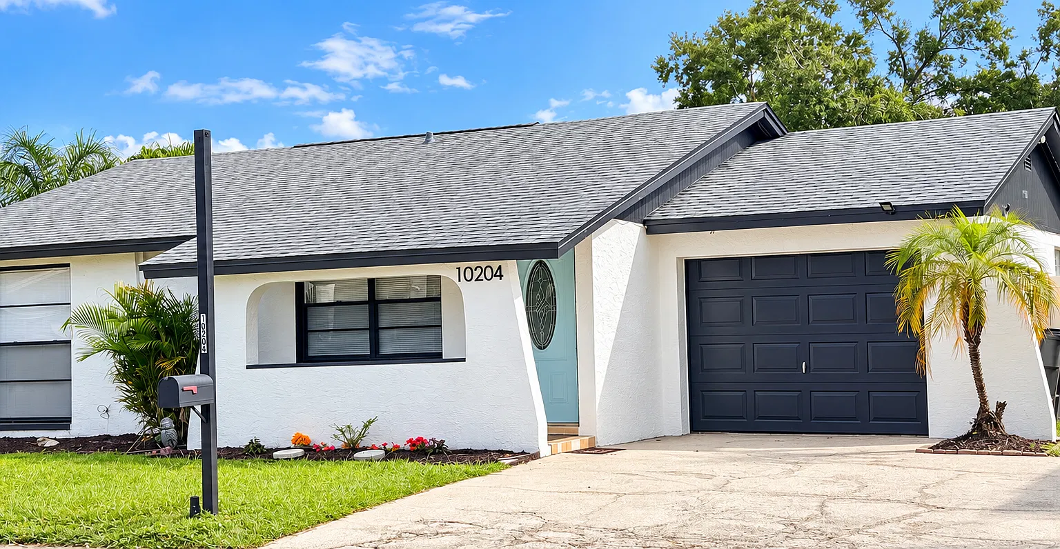 3 bed, 1.5 bath, 961 sqft, $2,190 — Photo 1