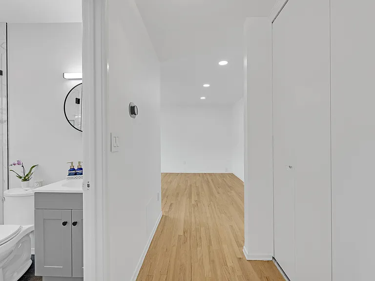 388 Courtland Ave #5C — Photo 5