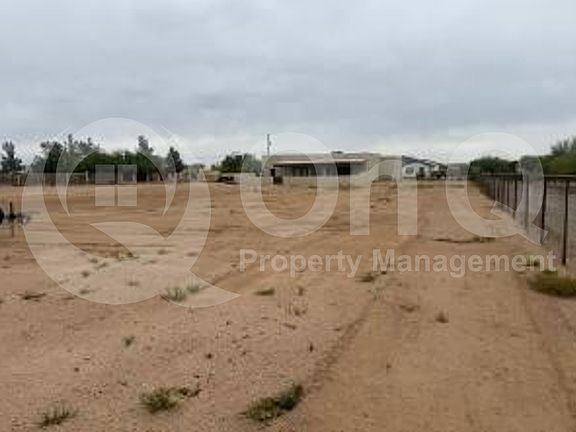 4th image of 934 E Carlise Rd
