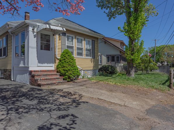50 Evans St