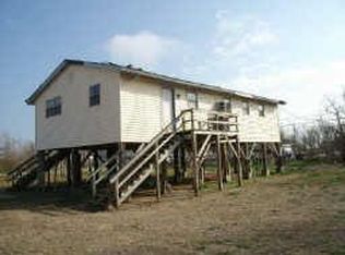 7120 W Holiday St, Hitchcock, TX 77563