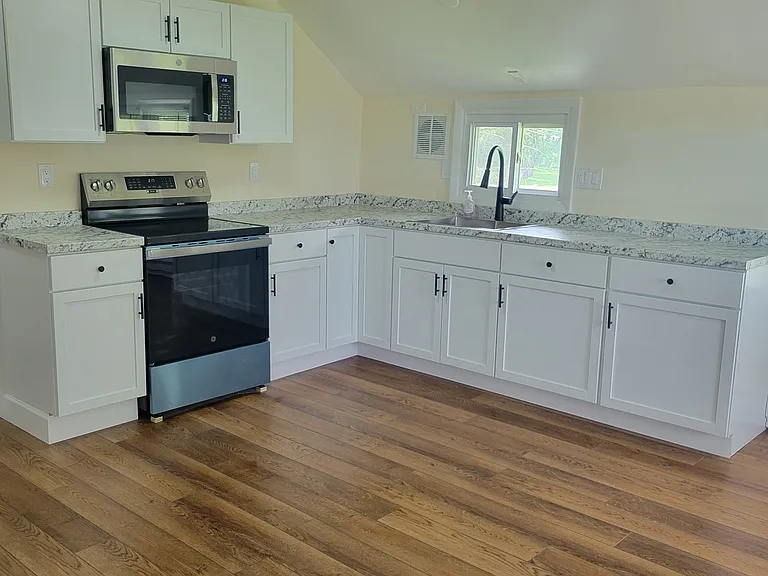 7574 Lakeport Rd #4 — Photo 1