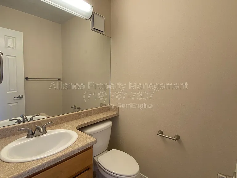 2486 Astrozon Cir — Photo 9