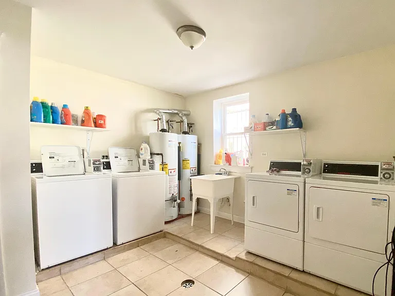 2415 N Kimball Ave #G — Photo 13