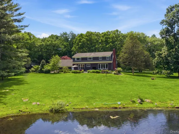 41 Pheasant Road, Pound Ridge, NY 10576