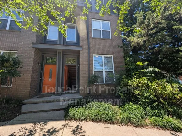 1020 E 36th St, Charlotte, NC 28205
