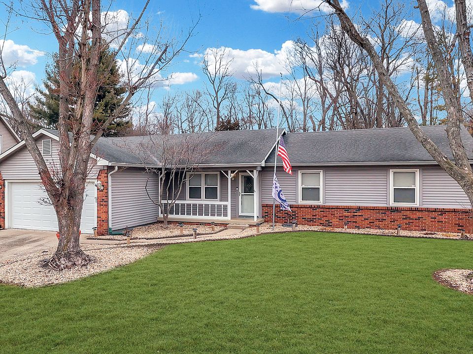 1st image of 3694 Creekwood Dr