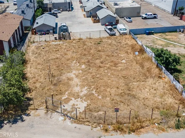 127 K St, Bakersfield, CA 93304