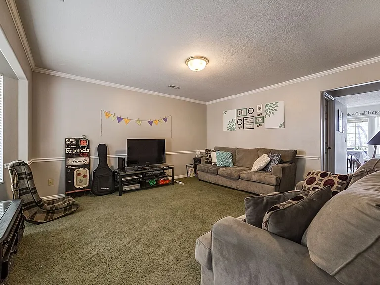 237 W 2230 N #27 — Photo 3