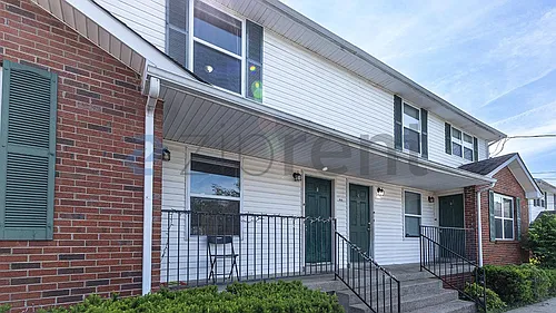 813 Golf View Pl #B Photo 1