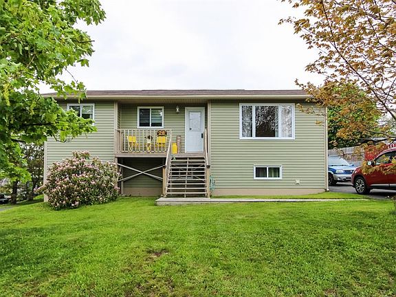 2nd image of 28 Swansborough Heights