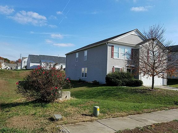 2nd image of 141 Olivia Ln