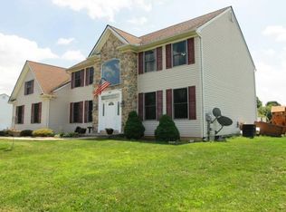 948 Kressler Rd, Lower Macungie Township, PA 18104