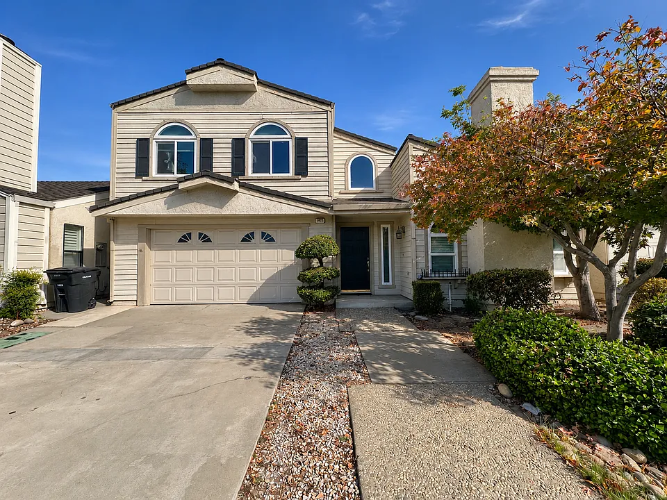 1005 Westmont Ct